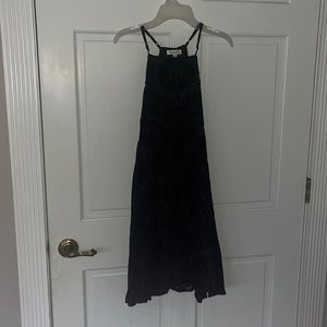 Black velvet Francesca’s dress